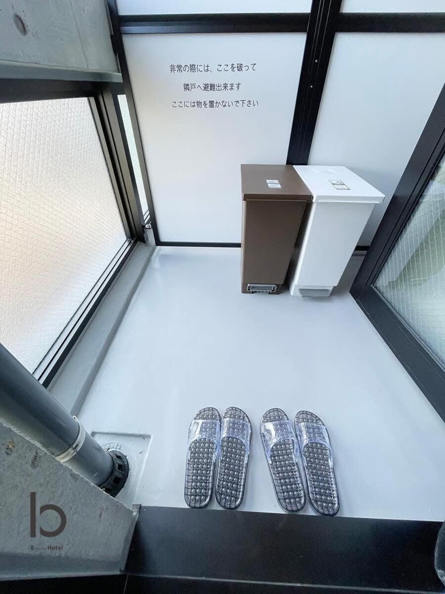 הירושימה Bhotel Nekoyard - Modern Loft Studio Steps From Peace Park מראה חיצוני תמונה